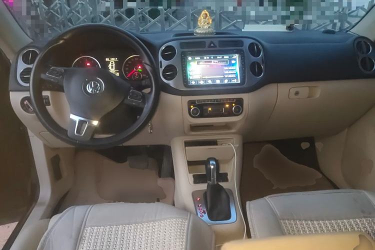 Used Volkswagen Tiguan 2012 1.8TSI Automatic Two-Wheel Drive Elite Edition Center Console