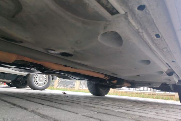 Used Volkswagen Tiguan 2012 1.8TSI Manual Two-Wheel Drive Urban Edition Chassis Front Left