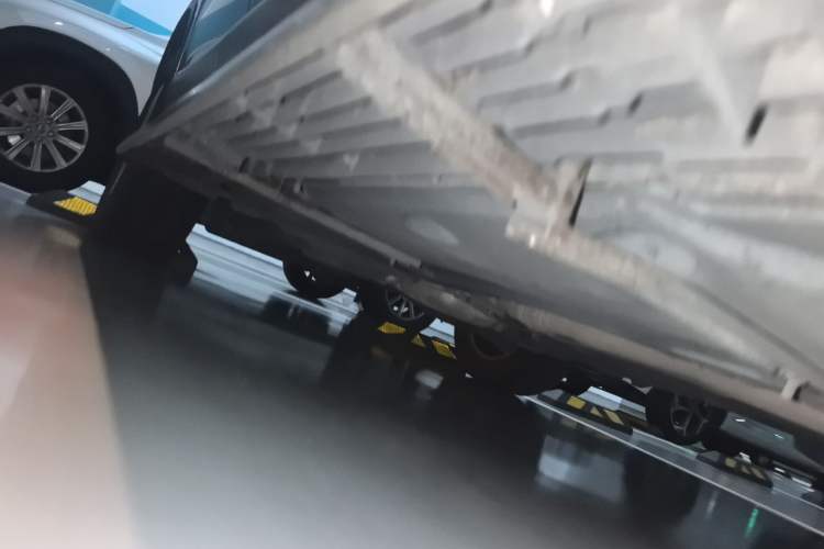 Used Volkswagen Tiguan 2012 1.8TSI Automatic All-Wheel Drive Elite Edition Chassis Front Right