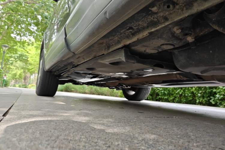 Used Volkswagen Tiguan 2012 1.8TSI Automatic Two-Wheel Drive Zhaoshi Edition Chassis Rear Left