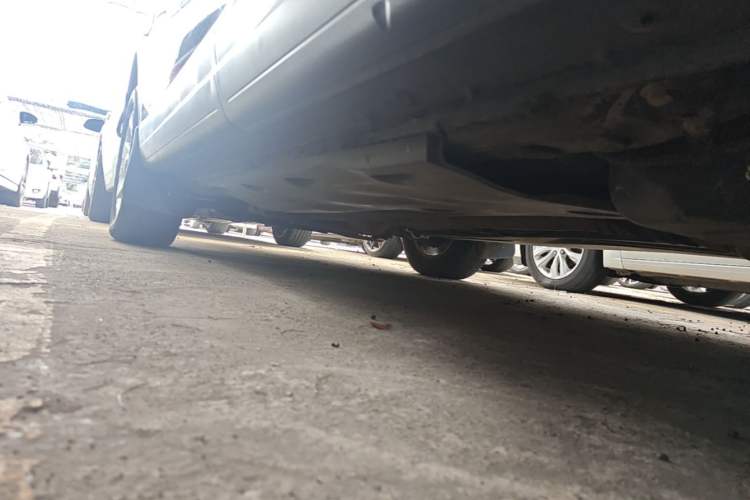 Used Volkswagen Tiguan 2012 1.8TSI Manual Two-Wheel Drive Urban Edition Chassis Rear Left