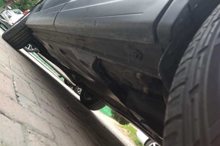 Used Volkswagen Tiguan 2012 1.8TSI Automatic Two-Wheel Drive Zhaoshi Edition Chassis Rear Left