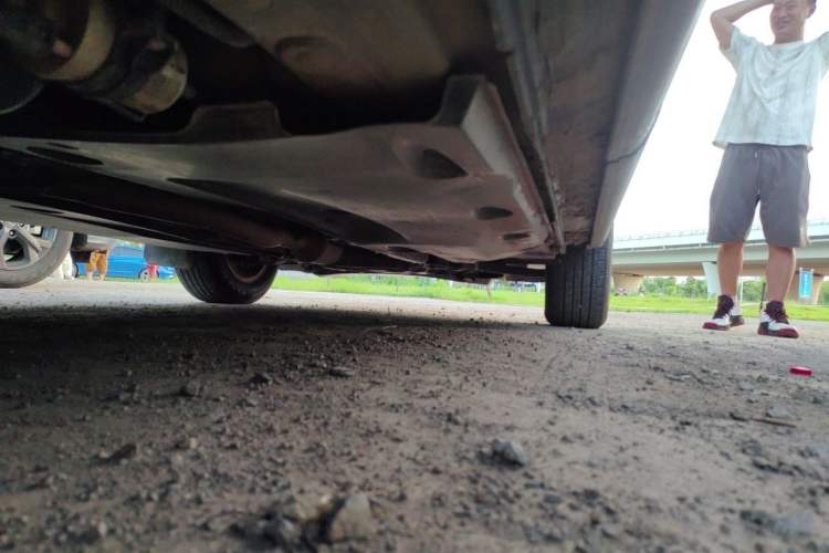 Used Volkswagen Tiguan 2012 1.8TSI Manual Two-Wheel Drive Urban Edition Chassis Rear Right