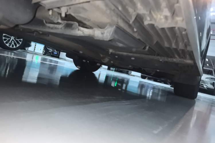 Used Volkswagen Tiguan 2012 1.8TSI Automatic All-Wheel Drive Elite Edition Chassis Rear Right