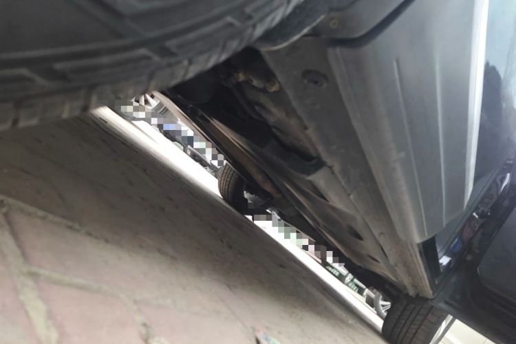 Used Volkswagen Tiguan 2012 1.8TSI Automatic Two-Wheel Drive Zhaoshi Edition Chassis Rear Right