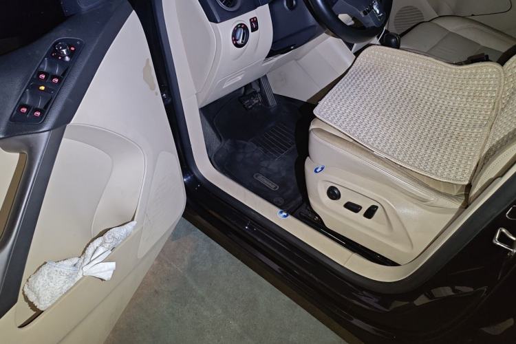 Used Volkswagen Tiguan 2012 1.8TSI Automatic Two-Wheel Drive Elite Edition Driver Seat