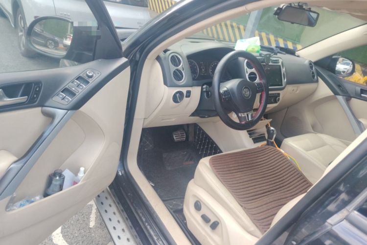 Used Volkswagen Tiguan 2012 1.8TSI Automatic Two-Wheel Drive Trend Edition Driver Seat