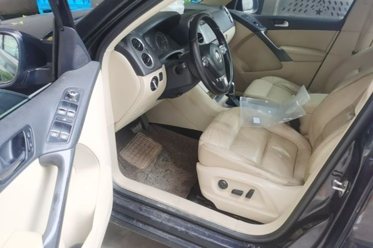 Used Volkswagen Tiguan 2012 1.8TSI Automatic Two-Wheel Drive Elite Edition Driver Seat