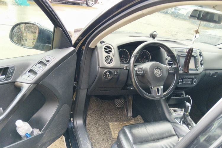 Used Volkswagen Tiguan 2012 1.8TSI Automatic Two-Wheel Drive Elite Edition Driver Seat