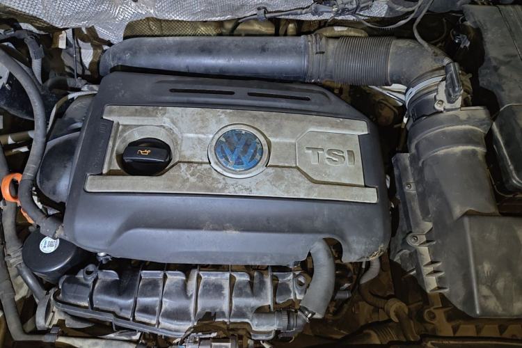 Used Volkswagen Tiguan 2012 1.8TSI Automatic Two-Wheel Drive Elite Edition Engine Bay