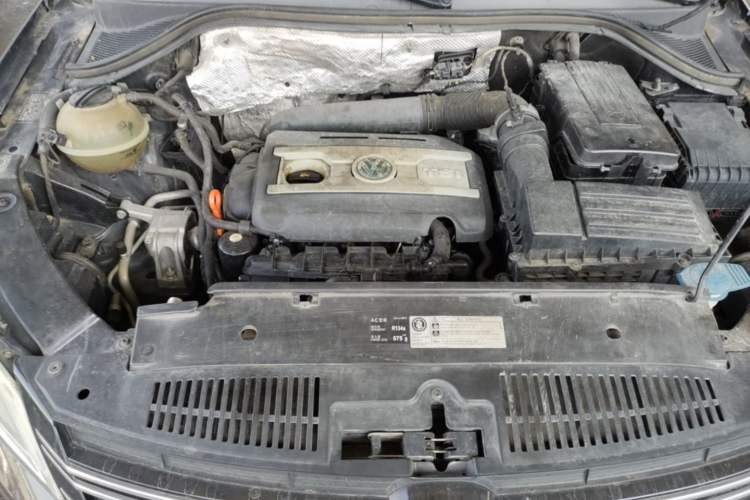 Used Volkswagen Tiguan 2012 1.8TSI Automatic All-Wheel Drive Elite Edition Engine Bay