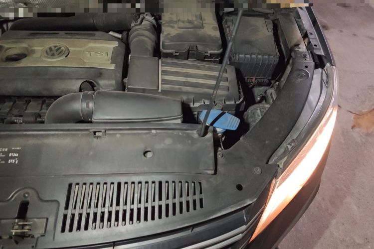 Used Volkswagen Tiguan 2012 1.8TSI Manual Two-Wheel Drive Urban Edition Engine Bay Left