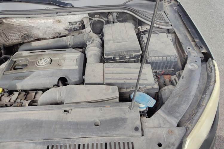 Used Volkswagen Tiguan 2012 1.8TSI Automatic Two-Wheel Drive Elite Edition Engine Bay Left