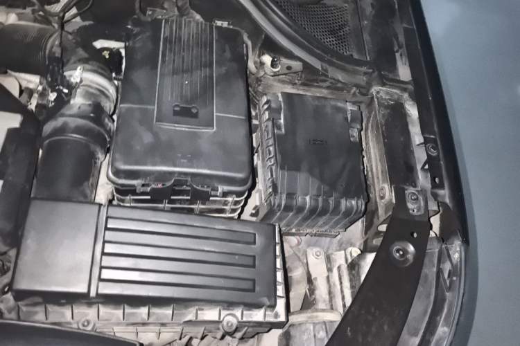 Used Volkswagen Tiguan 2012 1.8TSI Automatic All-Wheel Drive Elite Edition Engine Bay Left