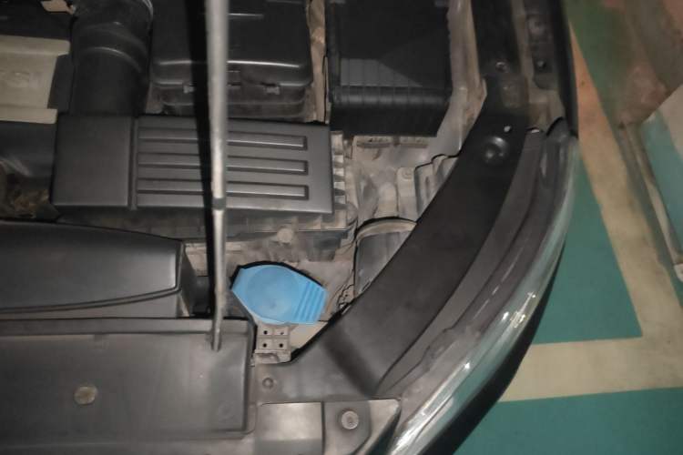 Used Volkswagen Tiguan 2012 1.8TSI Automatic All-Wheel Drive Elite Edition Engine Bay Left