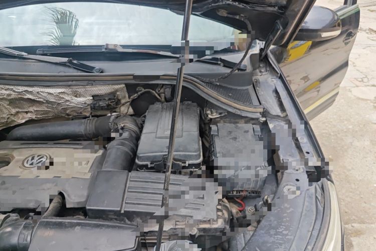 Used Volkswagen Tiguan 2012 1.8TSI Automatic All-Wheel Drive Elite Edition Engine Bay Left