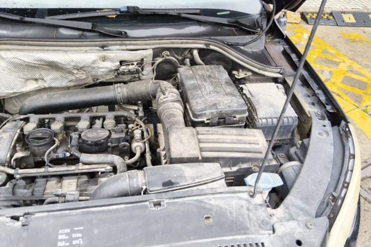 Used Volkswagen Tiguan 2012 1.8TSI Automatic Two-Wheel Drive Elite Edition Engine Bay Left
