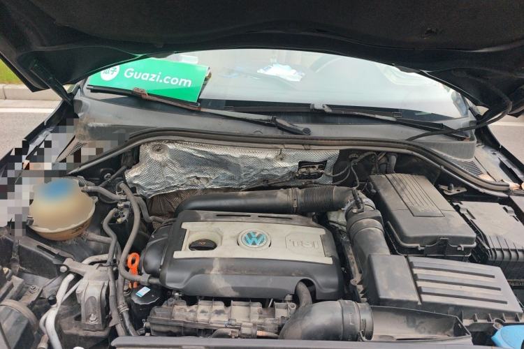 Used Volkswagen Tiguan 2012 1.8TSI Automatic Two-Wheel Drive Elite Edition Engine Bay