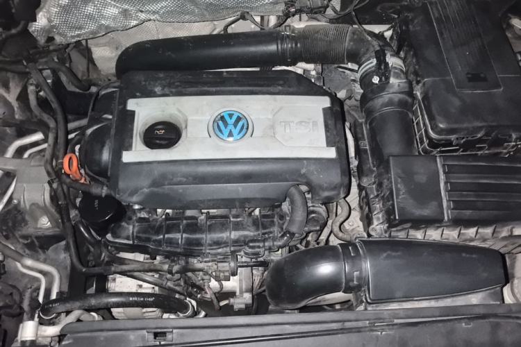 Used Volkswagen Tiguan 2012 1.8TSI Automatic All-Wheel Drive Elite Edition Engine Bay