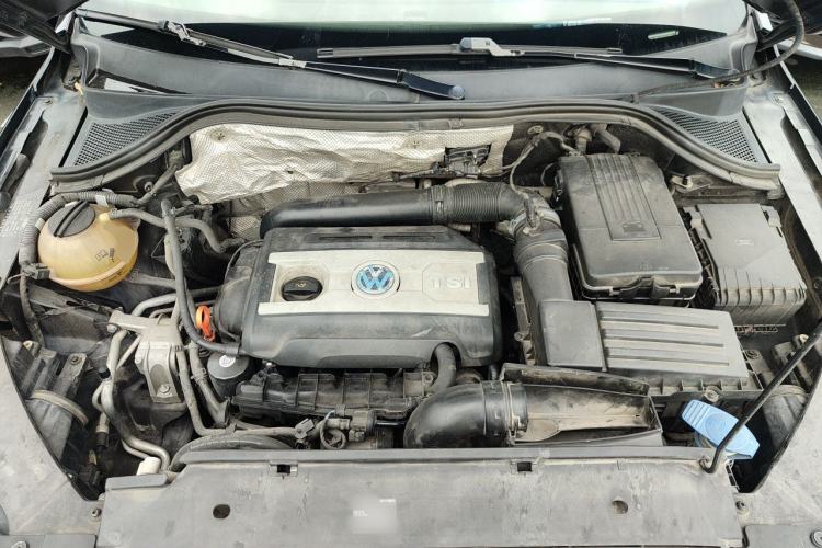 Used Volkswagen Tiguan 2012 1.8TSI Automatic All-Wheel Drive Elite Edition Engine Bay
