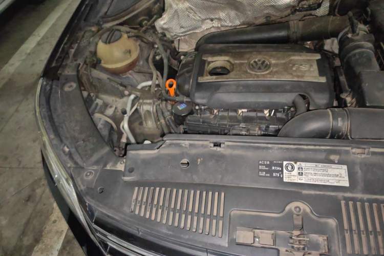 Used Volkswagen Tiguan 2012 1.8TSI Automatic All-Wheel Drive Elite Edition Engine Bay Right