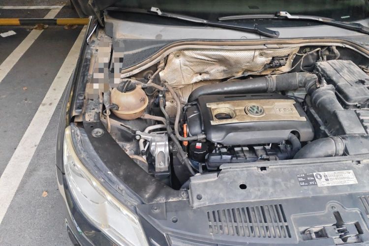 Used Volkswagen Tiguan 2012 1.8TSI Automatic Two-Wheel Drive Trend Edition Engine Bay Right