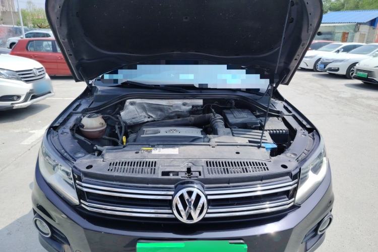 Used Volkswagen Tiguan 2012 2.0 TSI Comfort Edition Engine Bay