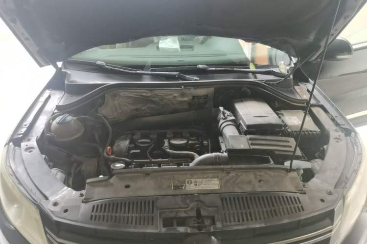 Used Volkswagen Tiguan 2012 1.8TSI Automatic Two-Wheel Drive Elite Edition Engine Bay