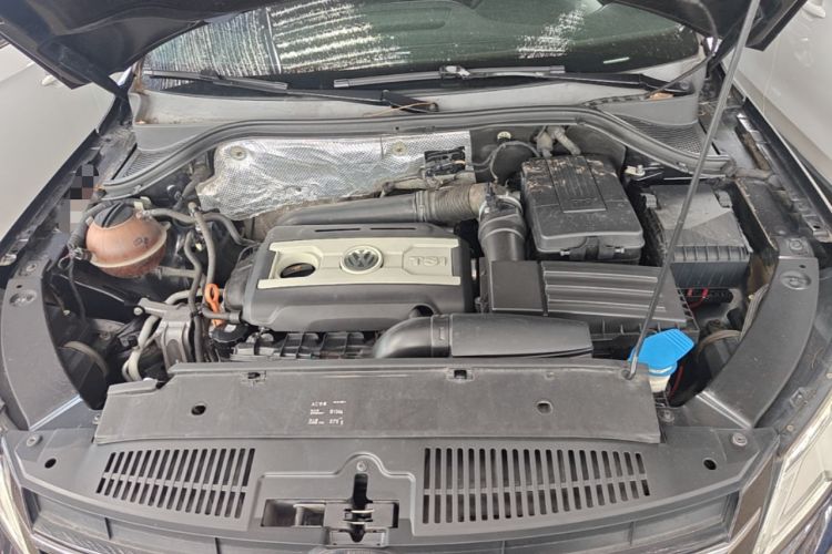 Used Volkswagen Tiguan 2012 1.8TSI Manual Two-Wheel Drive Urban Edition Engine Bay
