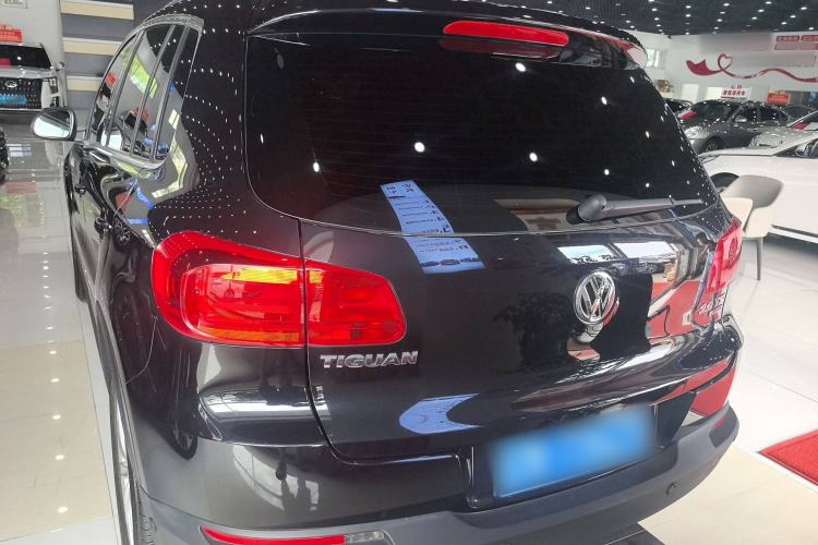 Used Volkswagen Tiguan 2012 2.0 TSI Comfort Edition Exterior 4