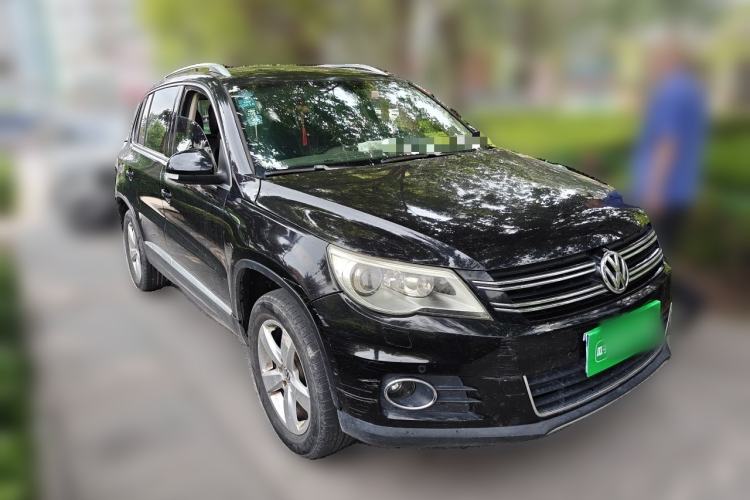 Used Volkswagen Tiguan 2012 1.8TSI Automatic Two-Wheel Drive Zhaoshi Edition Front Right 45 Deg