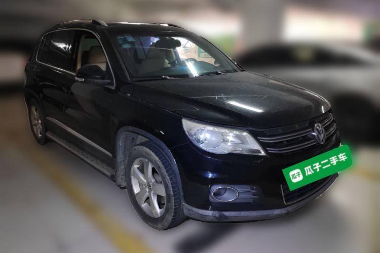 Used Volkswagen Tiguan 2012 2.0 TSI Automatic All-Wheel Drive Elite Edition Front Right 45 Deg