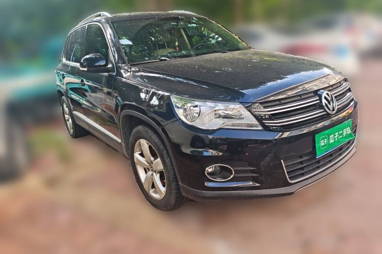 Used Volkswagen Tiguan 2012 1.8TSI Automatic All-Wheel Drive Elite Edition Front Right 45 Deg