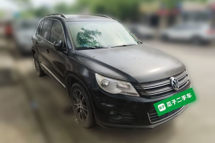 Used Volkswagen Tiguan 2012 1.8TSI Automatic All-Wheel Drive Elite Edition Front Right 45 Deg