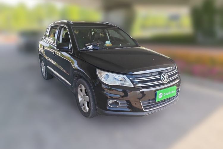 Used Volkswagen Tiguan 2012 1.8TSI Automatic All-Wheel Drive Fashion Edition Front Right 45 Deg