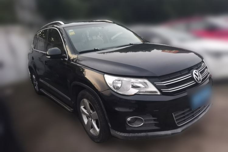 Used Volkswagen Tiguan 2012 1.8TSI Automatic All-Wheel Drive Elite Edition Front Right 45 Deg