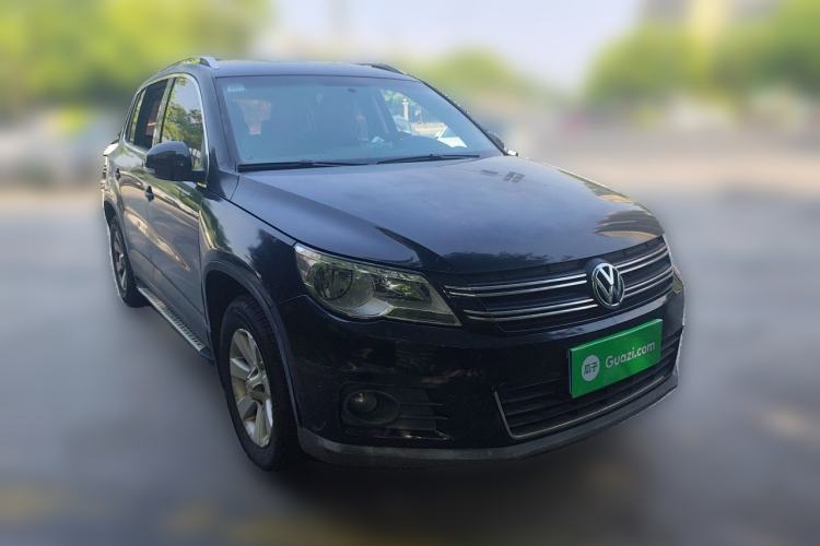 Used Volkswagen Tiguan 2012 1.8TSI Automatic Two-Wheel Drive Urban Edition Front Right 45 Deg