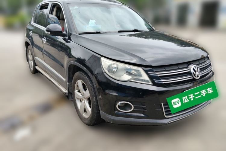Used Volkswagen Tiguan 2012 1.8TSI Automatic All-Wheel Drive Elite Edition Front Right 45 Deg