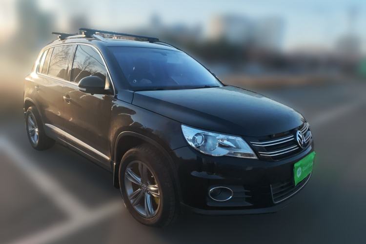 Used Volkswagen Tiguan 2012 2.0 TSI Automatic All-Wheel Drive Elite Edition Front Right 45 Deg