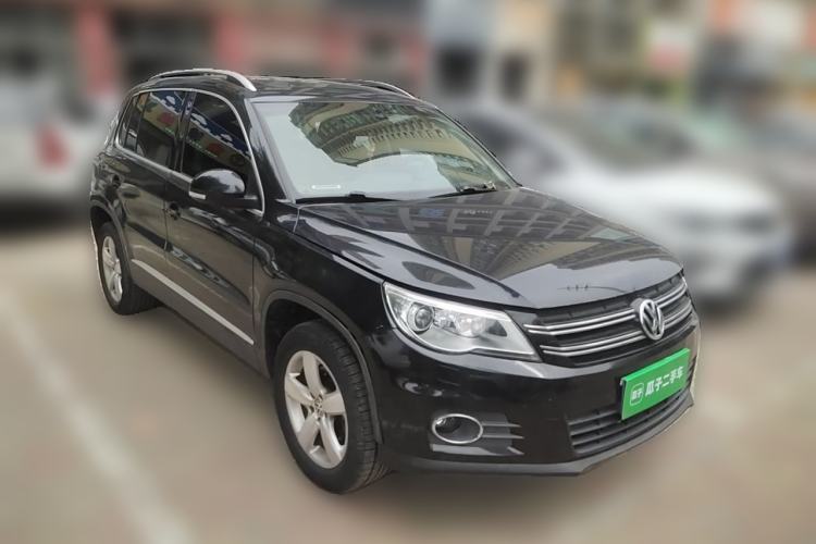 Used Volkswagen Tiguan 2012 1.8TSI Automatic Two-Wheel Drive Zhaoshi Edition Front Right 45 Deg