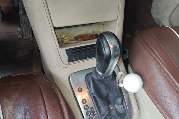 Used Volkswagen Tiguan 2012 1.8TSI Automatic Two-Wheel Drive Trend Edition Gear Lever