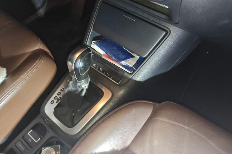 Used Volkswagen Tiguan 2012 2.0 TSI Comfort Edition Gear Lever