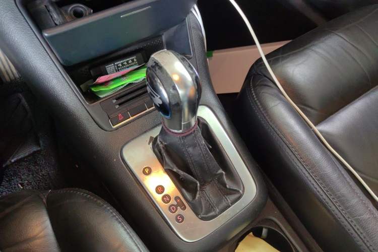 Used Volkswagen Tiguan 2012 1.8TSI Automatic Two-Wheel Drive Elite Edition Gear Lever