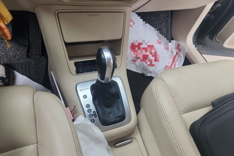 Used Volkswagen Tiguan 2012 1.8TSI Automatic All-Wheel Drive Elite Edition Gear Lever