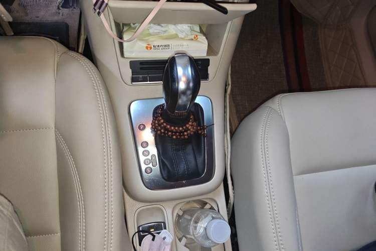 Used Volkswagen Tiguan 2012 1.8TSI Automatic Two-Wheel Drive Urban Edition Gear Lever