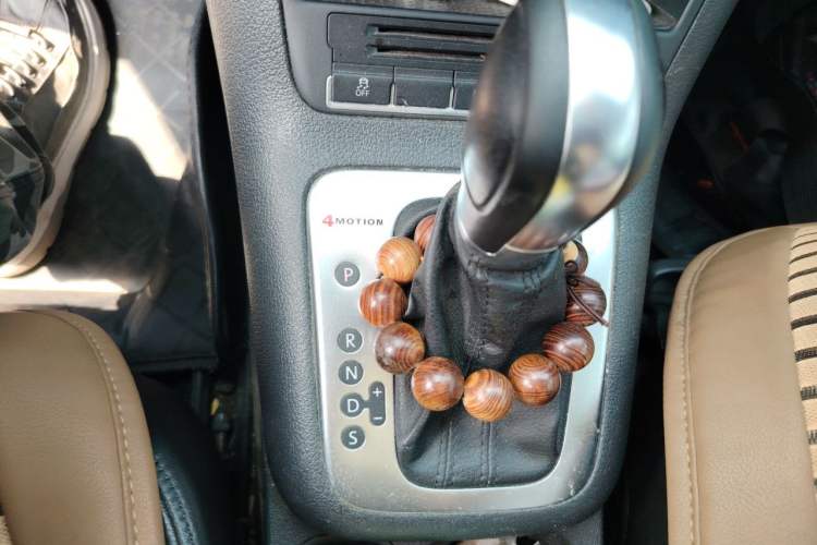 Used Volkswagen Tiguan 2012 2.0 TSI Comfort Edition Gear Lever