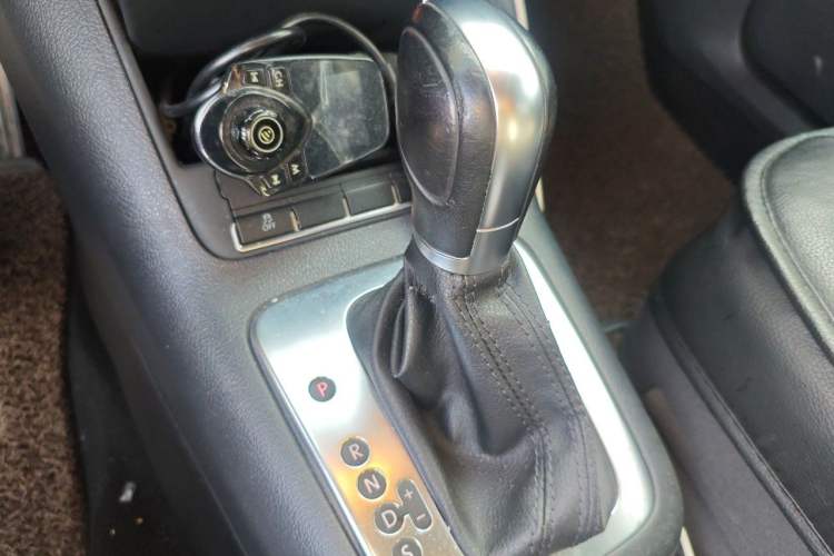 Used Volkswagen Tiguan 2012 1.8TSI Automatic Two-Wheel Drive Urban Edition Gear Lever