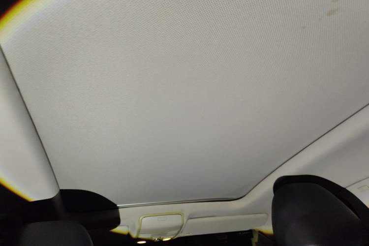 Used Volkswagen Tiguan 2012 2.0 TSI Automatic All-Wheel Drive Elite Edition Headliner