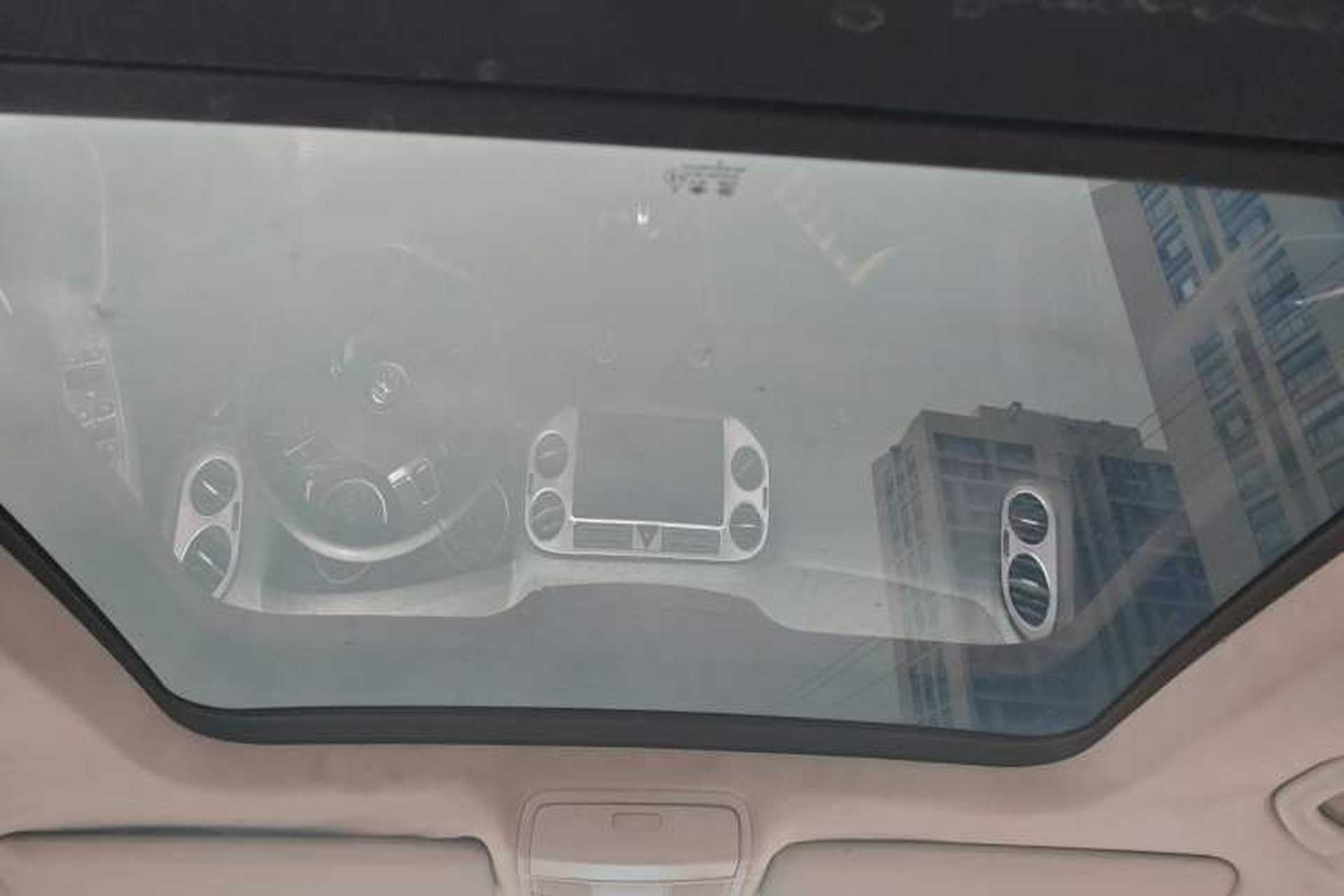 Used Volkswagen Tiguan 2012 1.8TSI Automatic All-Wheel Drive Elite Edition Headliner