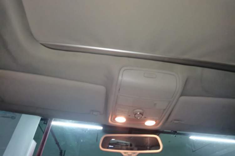 Used Volkswagen Tiguan 2012 2.0 TSI Comfort Edition Headliner